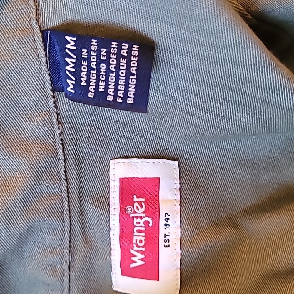 Wrangler Men's Workwear Shirt Size Medium - Picture 3 of 5